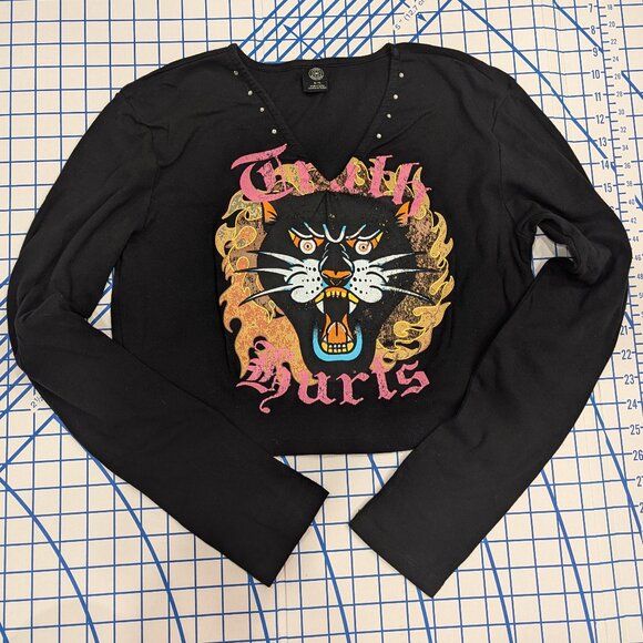 Urban Outfitters Graphic Truth Hurts Lion Long Sleeve Crop Top -XL- - Picture 1 of 6